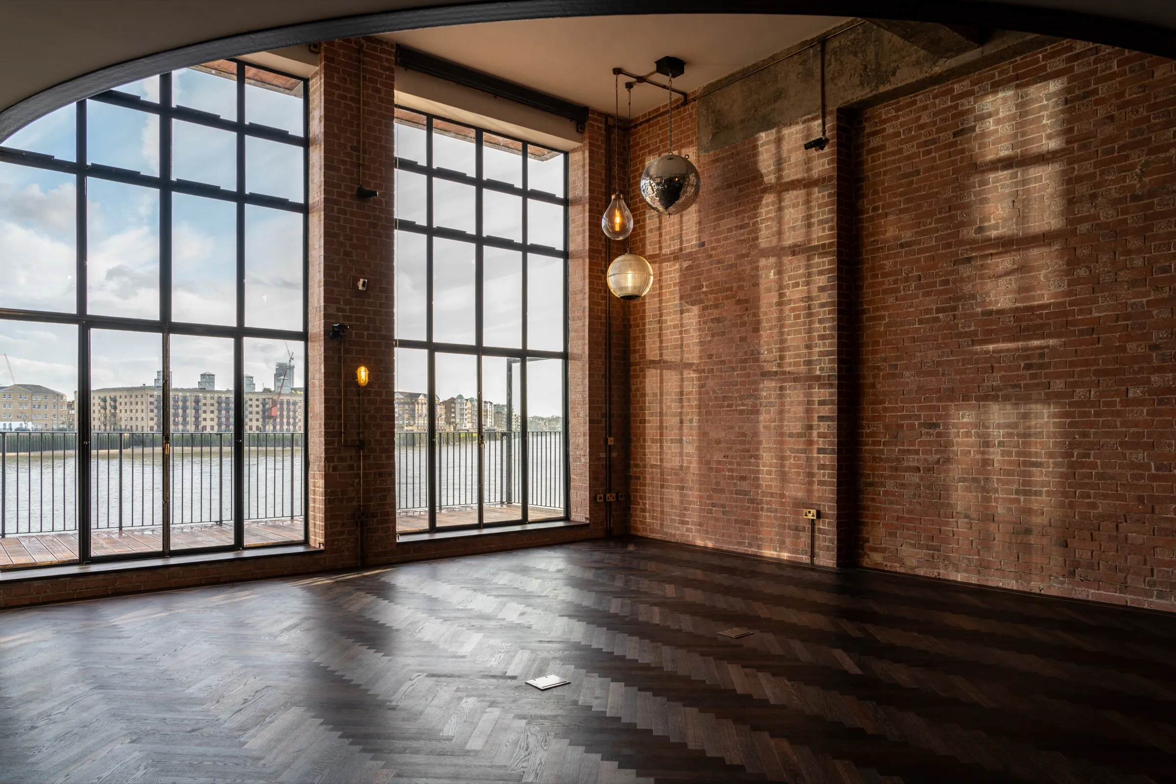 Interior detailing and finishes at Limehouse Retreat