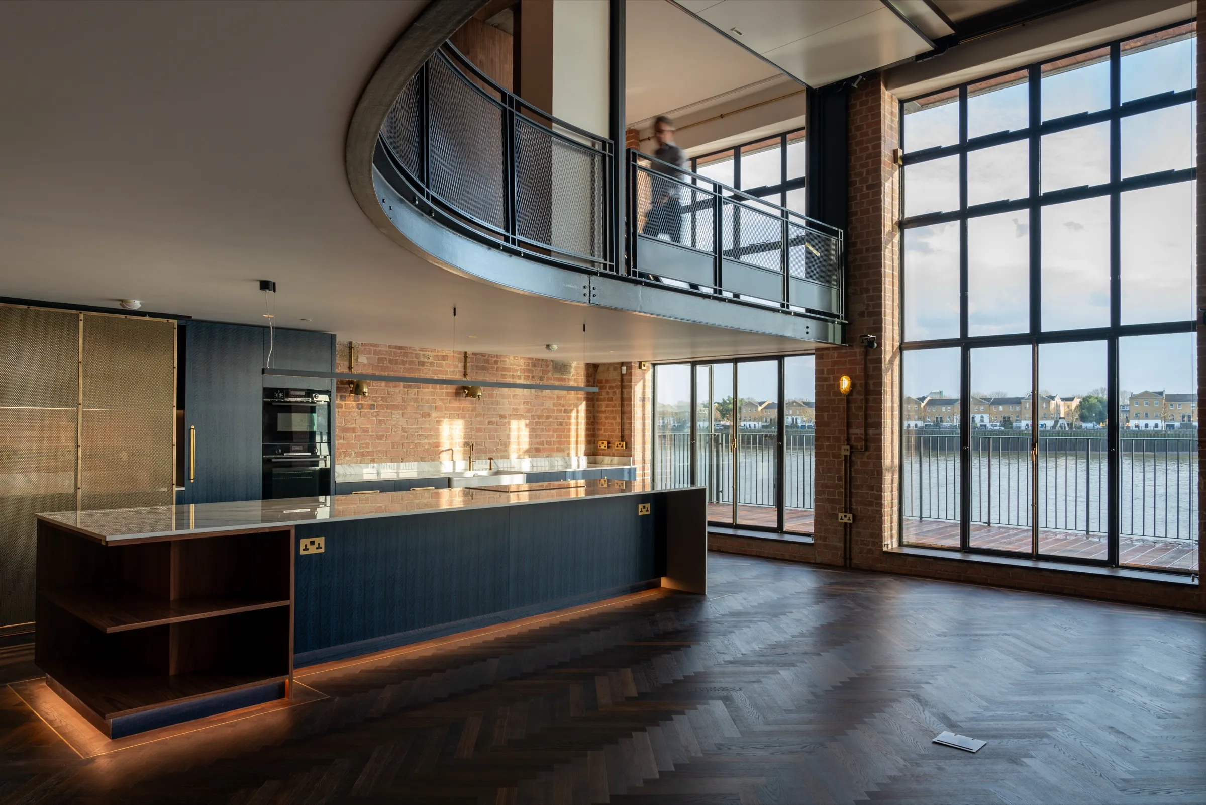 Kitchen and dining space at Limehouse Retreat
